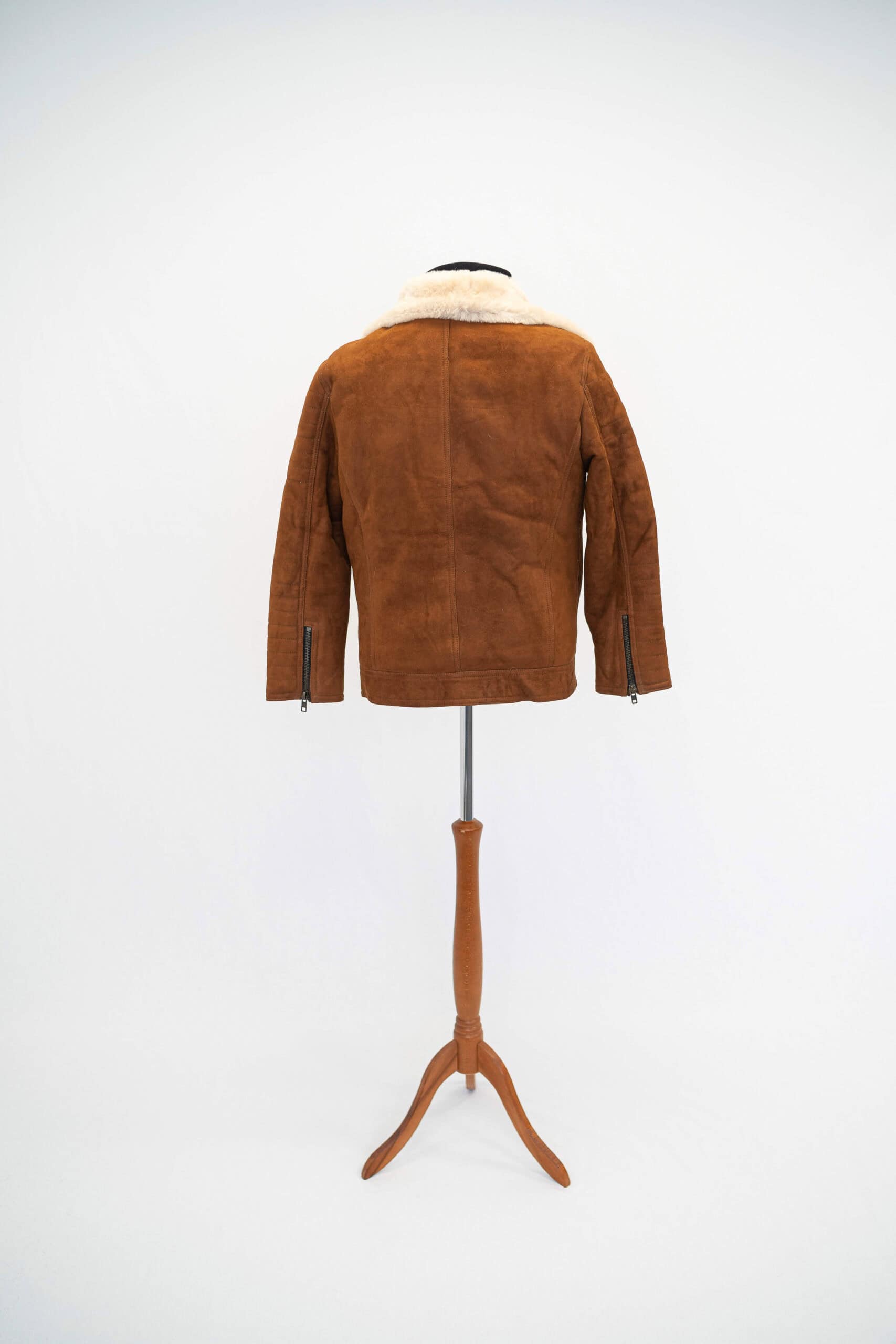125-124 Kožená bunda AVIATOR s bielou kožušinou